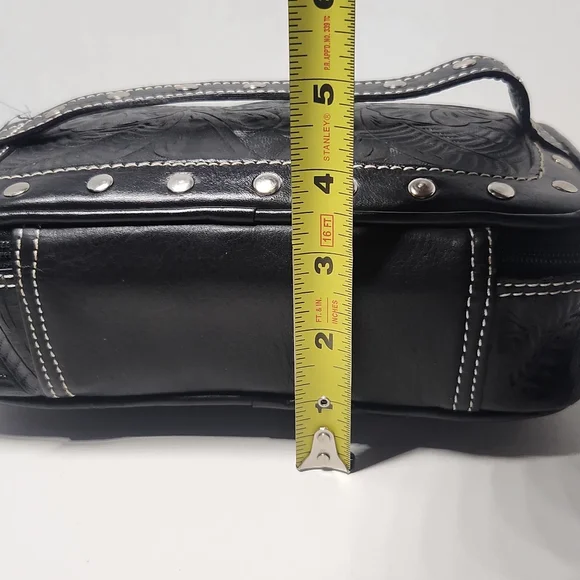 American West Studded Black Leather Toiletry Bag - Picture 13 of 14